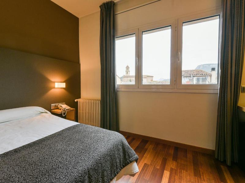 Hotel Robert image