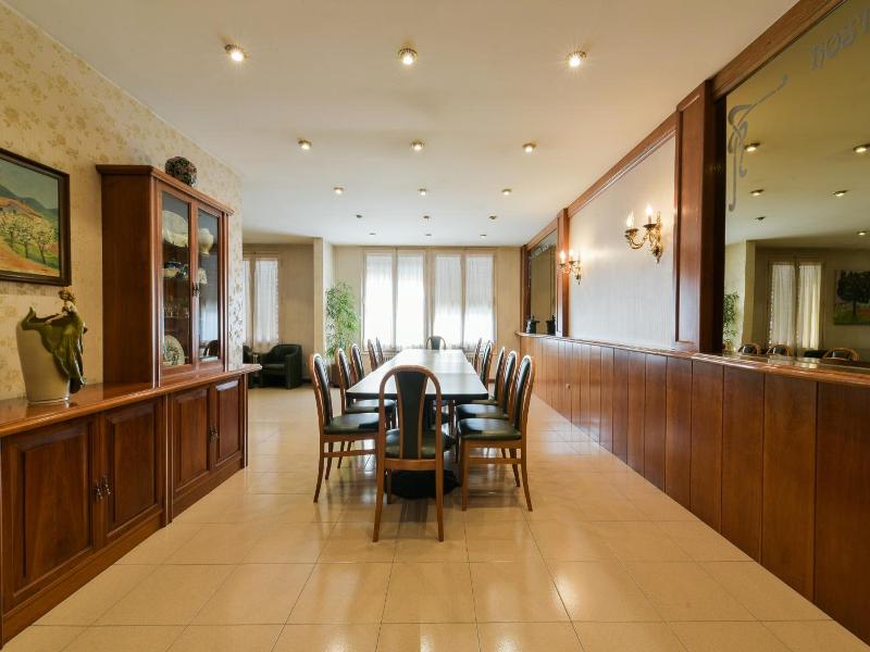 Hotel Robert image