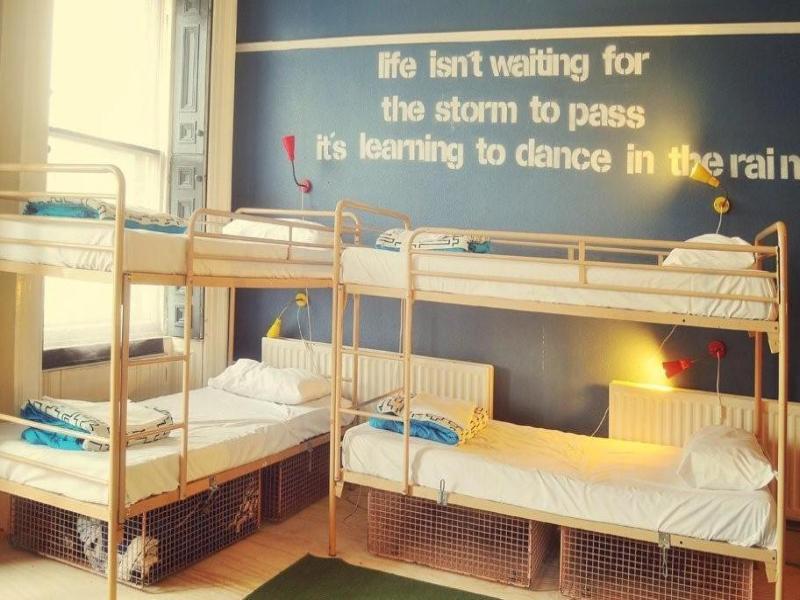 Vagabonds Hostel image