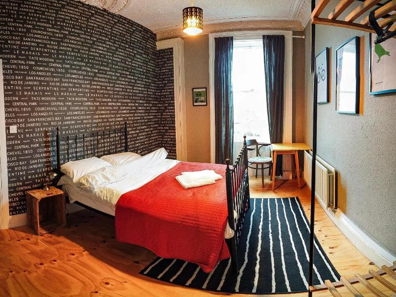 Vagabonds Hostel image