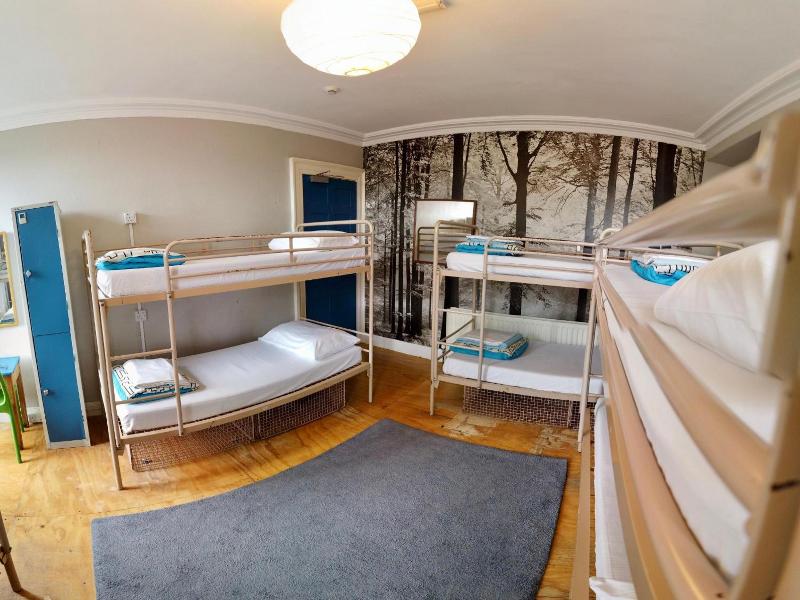 Vagabonds Hostel image