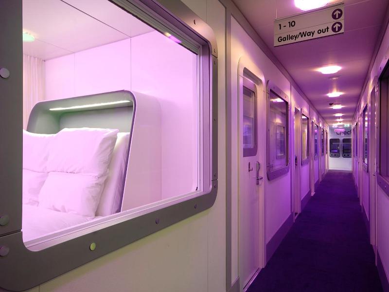 Yotelair Amsterdam Schiphol Transit Hotel image