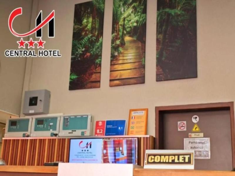 Central Hotel Cayenne image