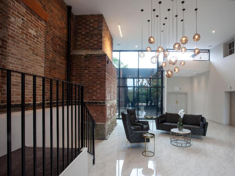 Winstanley House image