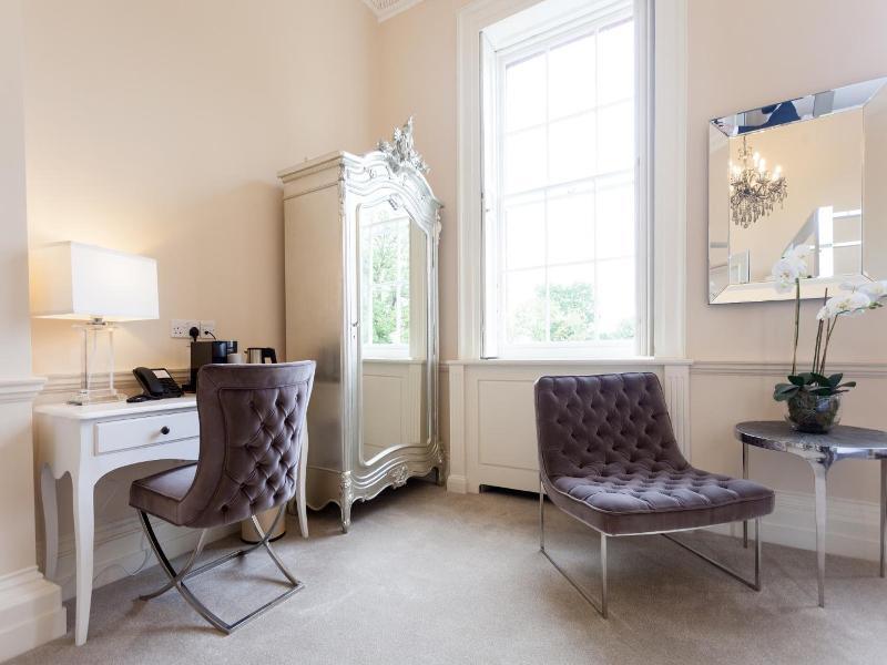 Winstanley House image