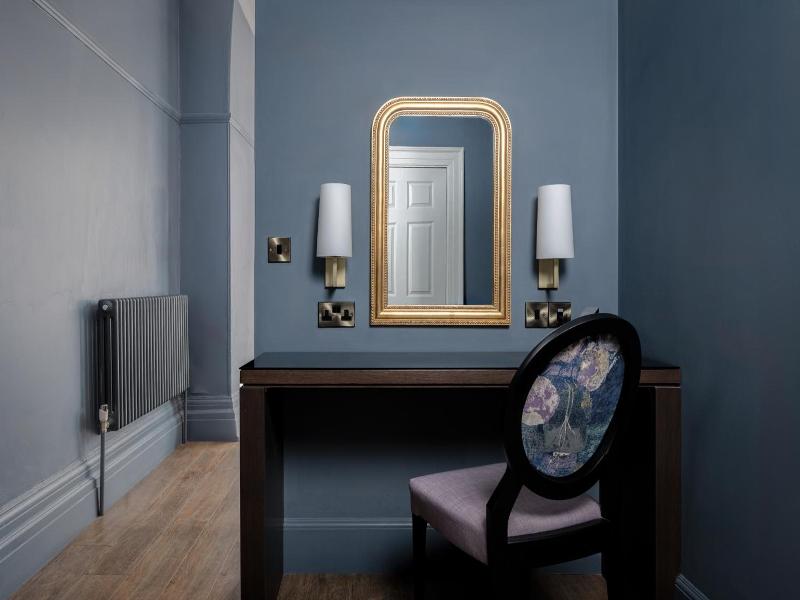 St Martins Lodge image