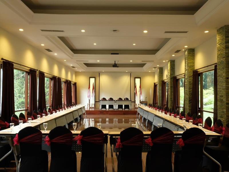 The Grand Hill Resort-hotel image