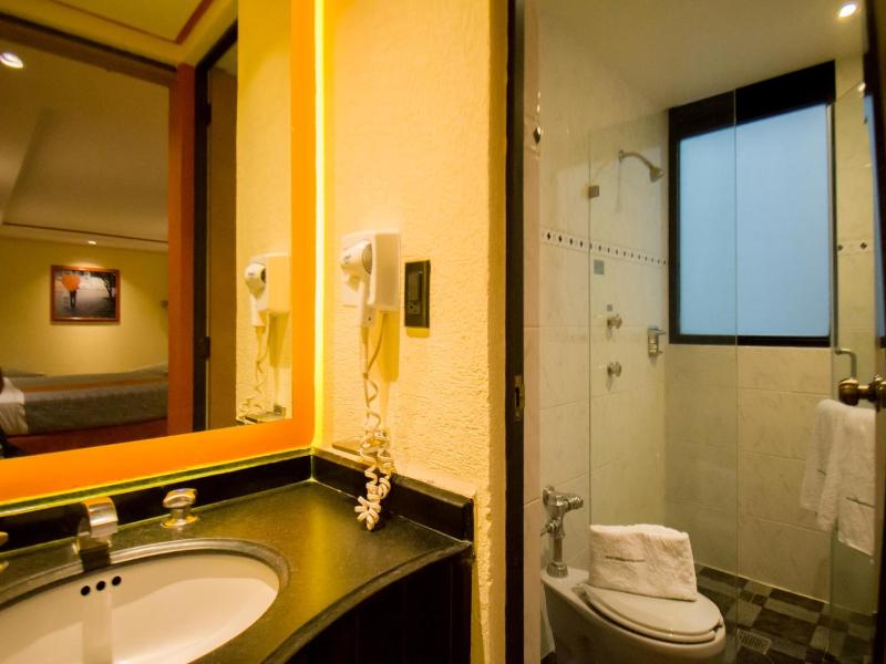 Hotel Catalina image