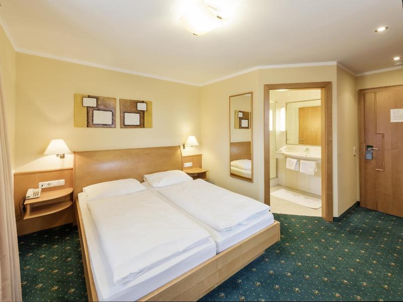 Hotel Gasthof Fischer image