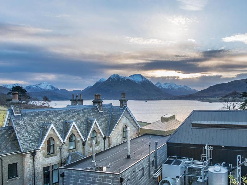 Isle Of Raasay Distillery image