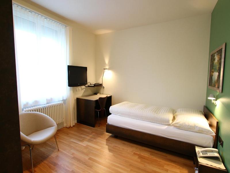 Hotel Terminus Brugg image