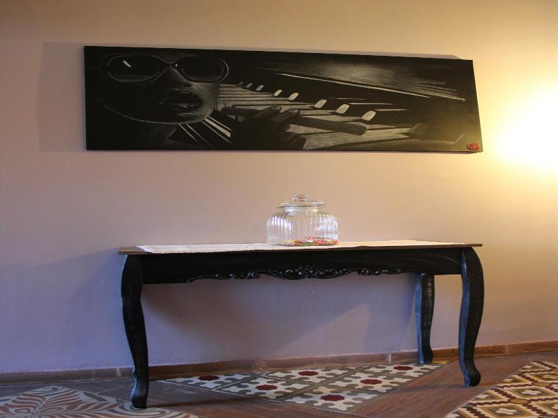 Hotel La Boheme image
