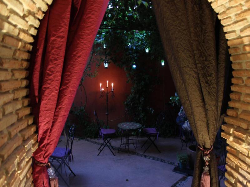 Hotel La Boheme image