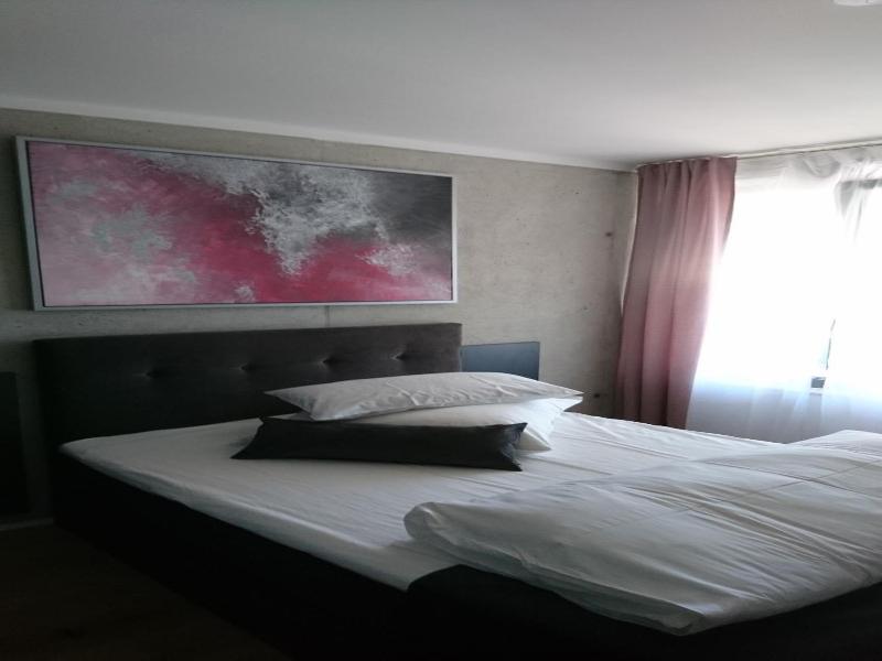 Haus 7 - Boardinghouse image