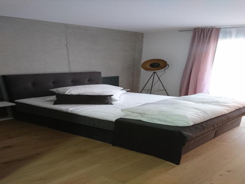 Haus 7 - Boardinghouse image