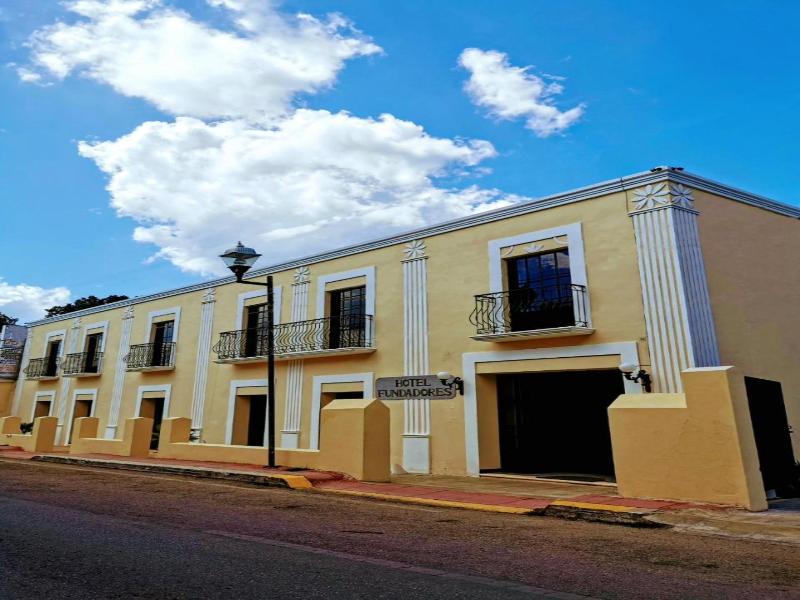 Hotel Fundadores