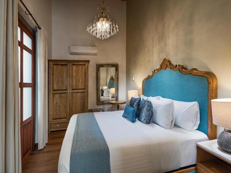 Hotel Casa Monarca image