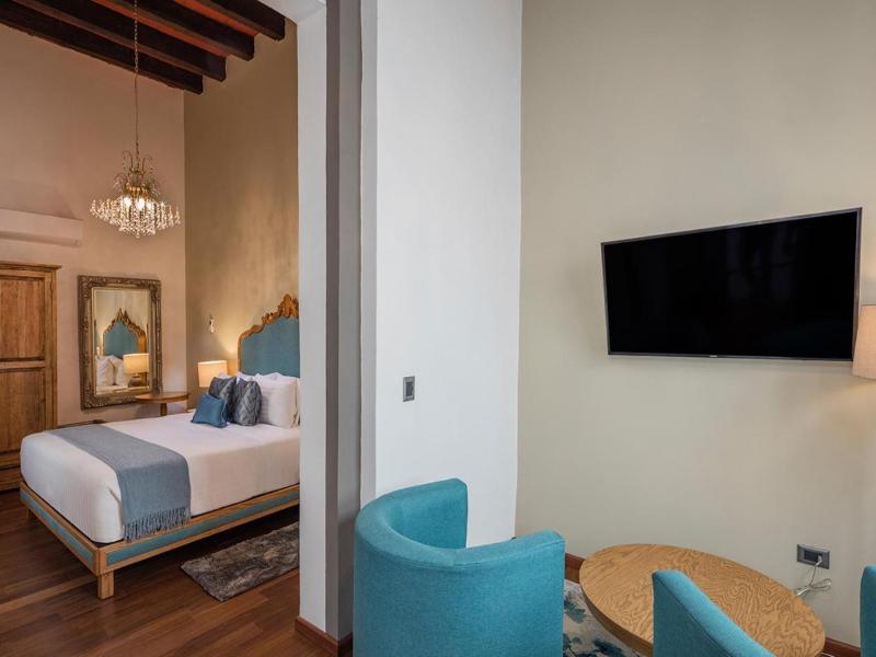 Hotel Casa Monarca image
