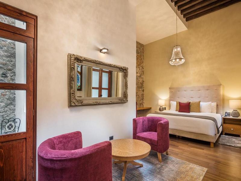 Hotel Casa Monarca image