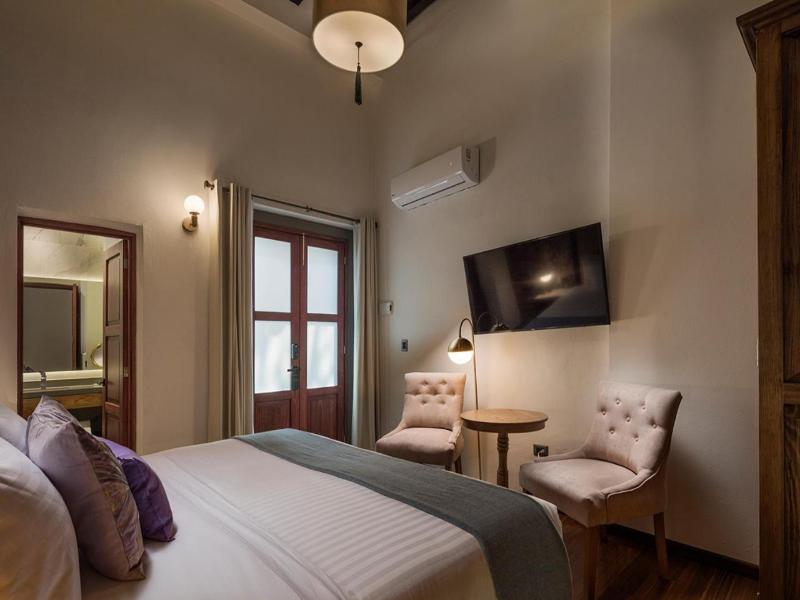 Hotel Casa Monarca image