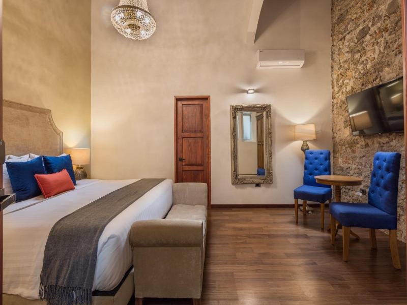 Hotel Casa Monarca image