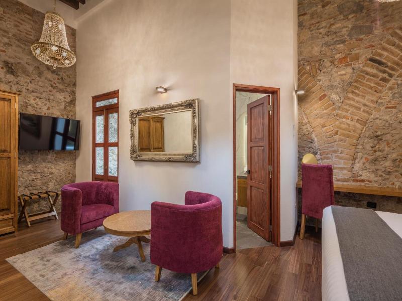 Hotel Casa Monarca image
