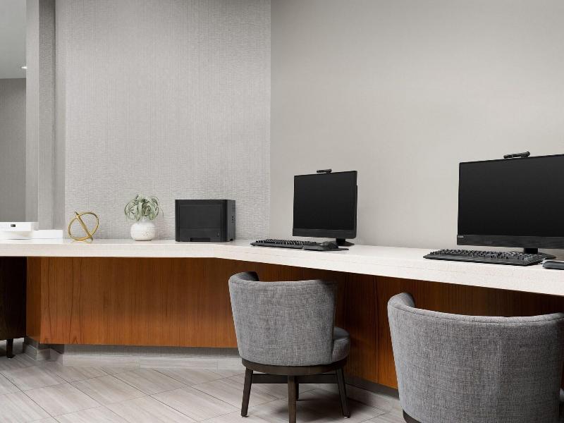 Springhill Suites Boston Peabody image