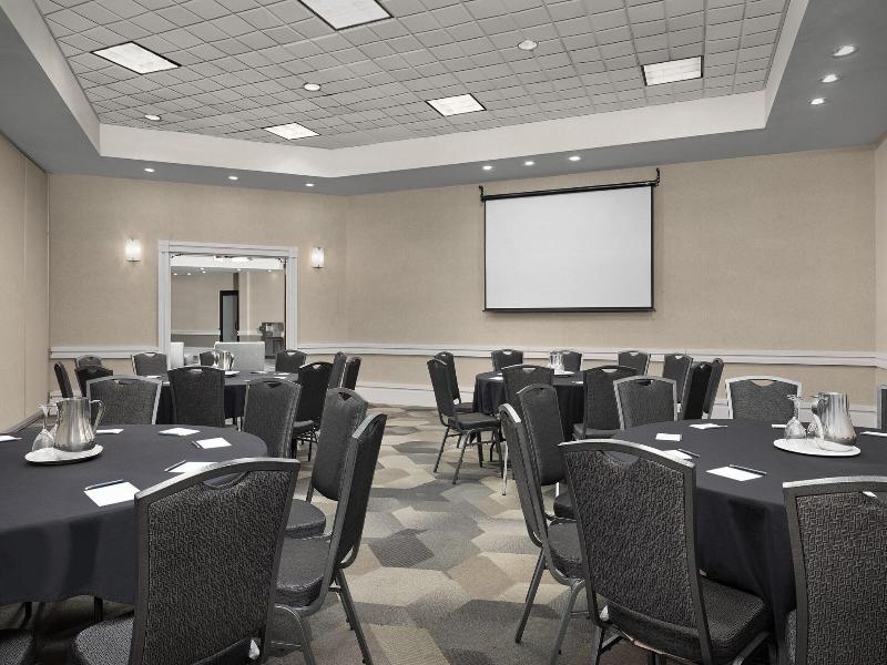 Springhill Suites Boston Peabody image