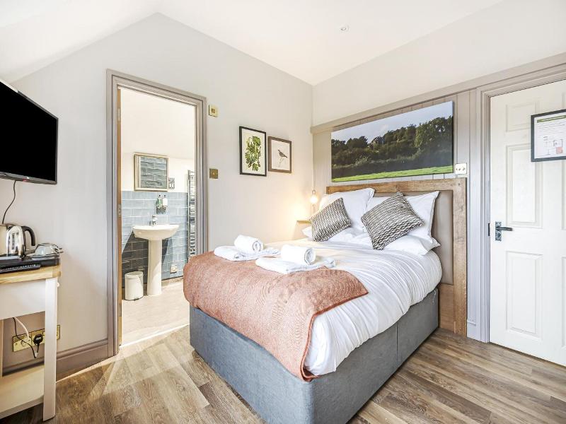 Charlcombe Inn image