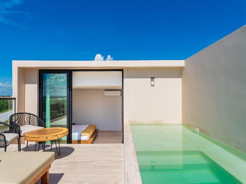 Kaab South Beach By The Spot Rentals image