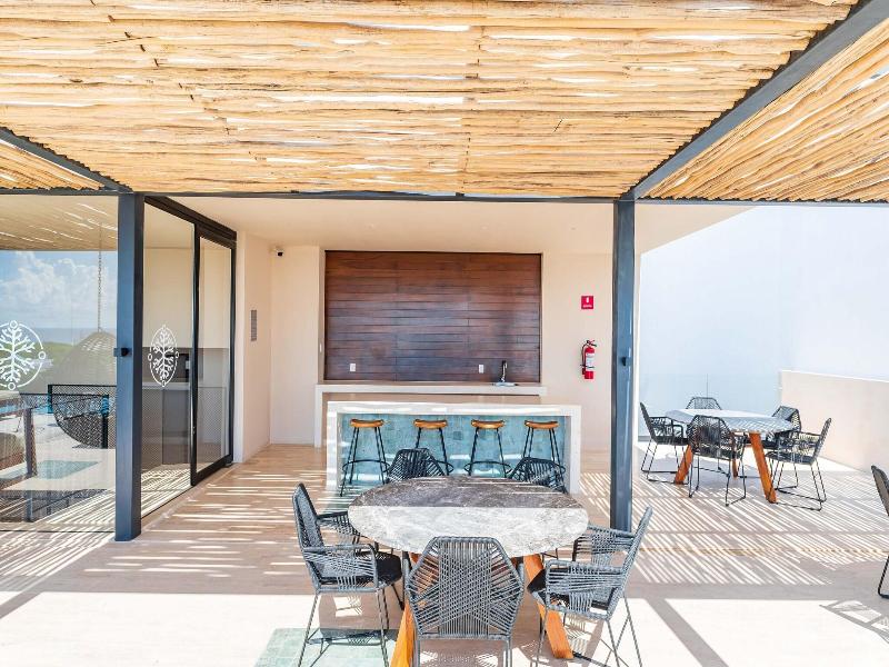 Kaab South Beach By The Spot Rentals image