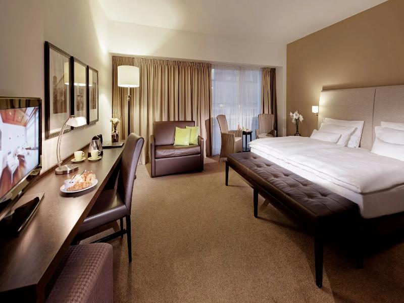 Lindner Hotel Antwerp, part of JdV by Hyatt image
