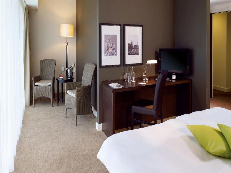 Lindner Hotel Antwerp, part of JdV by Hyatt image