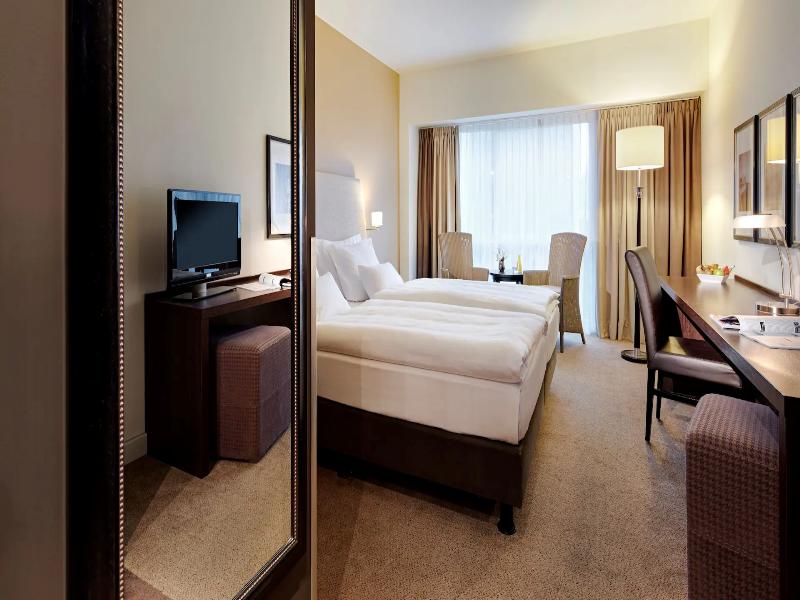 Lindner Hotel Antwerp, part of JdV by Hyatt image