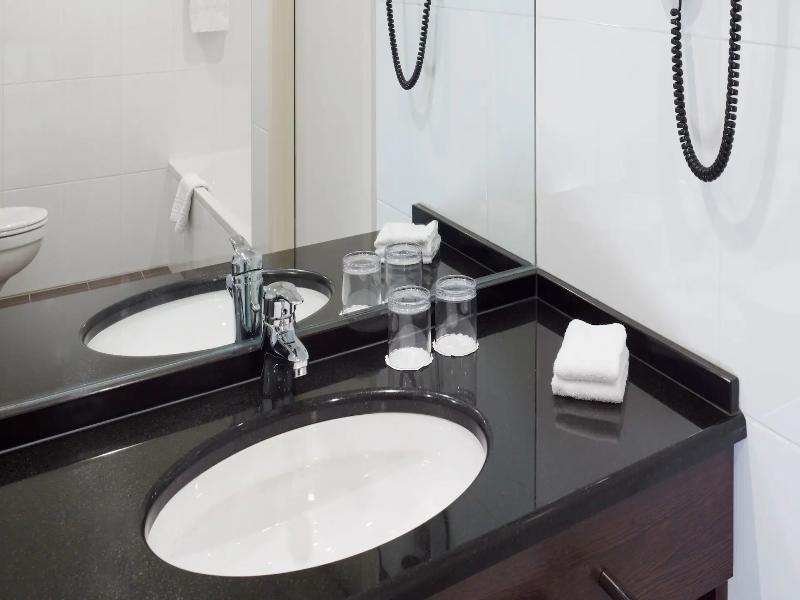 Lindner Hotel Antwerp, part of JdV by Hyatt image