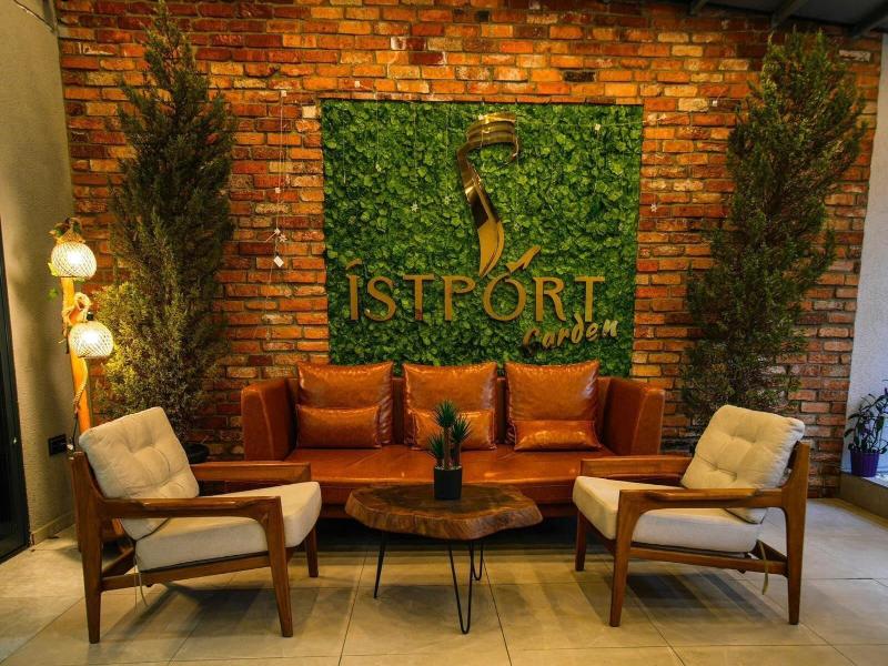Istport Garden image
