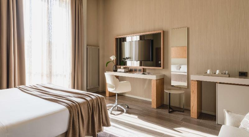 Hotel Cristoforo Colombo – Preferred Hotels & Res image