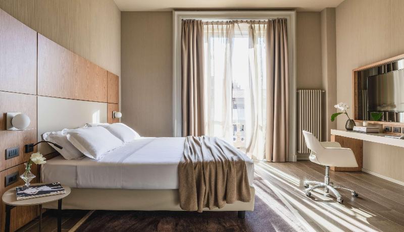 Hotel Cristoforo Colombo – Preferred Hotels & Res image