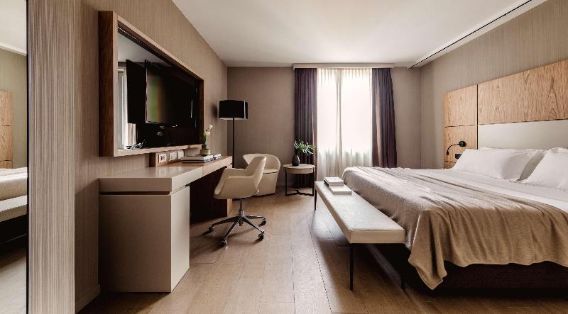Hotel Cristoforo Colombo – Preferred Hotels & Res image