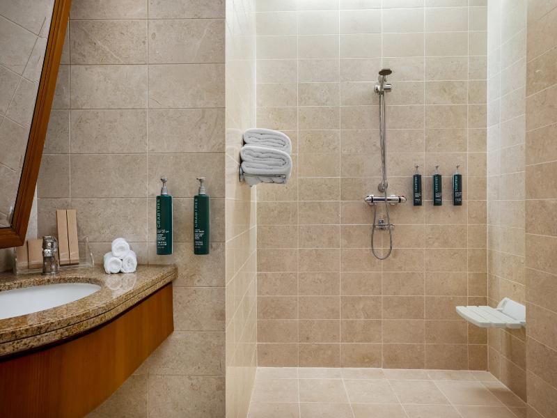 Doubletree by Hilton Muscat Al Waha image