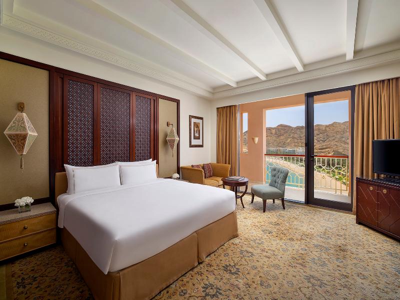 Al Husn Hotel Muscat image