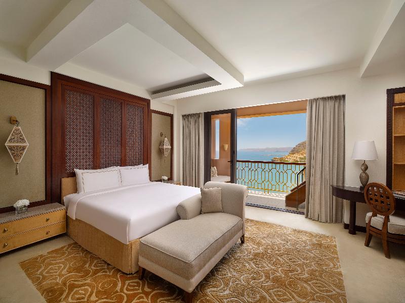 Al Husn Hotel Muscat image