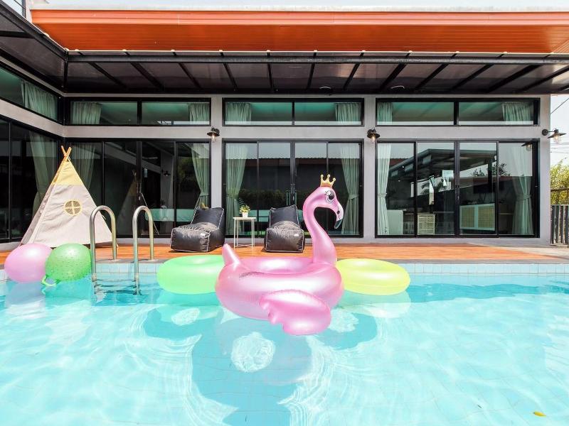 El Mar Pool Villa image