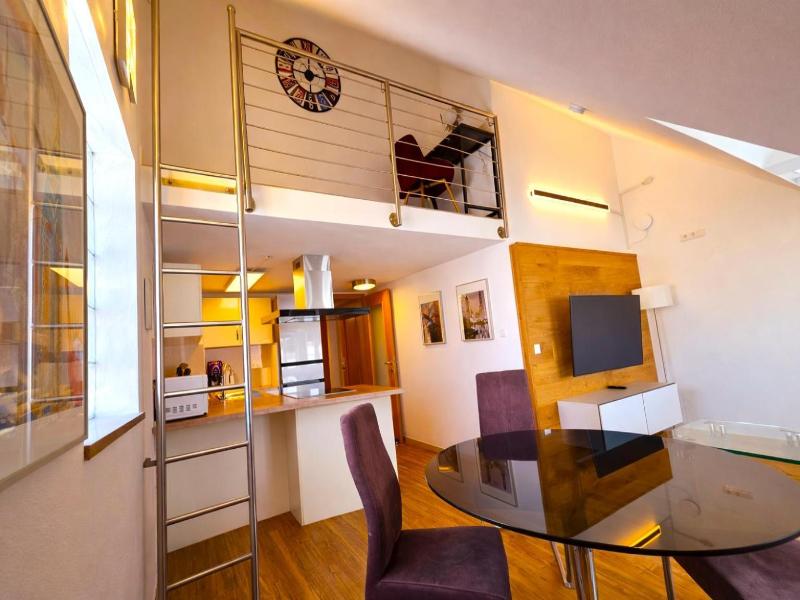 Villa Viktoria 1 - Apartments - City Center image
