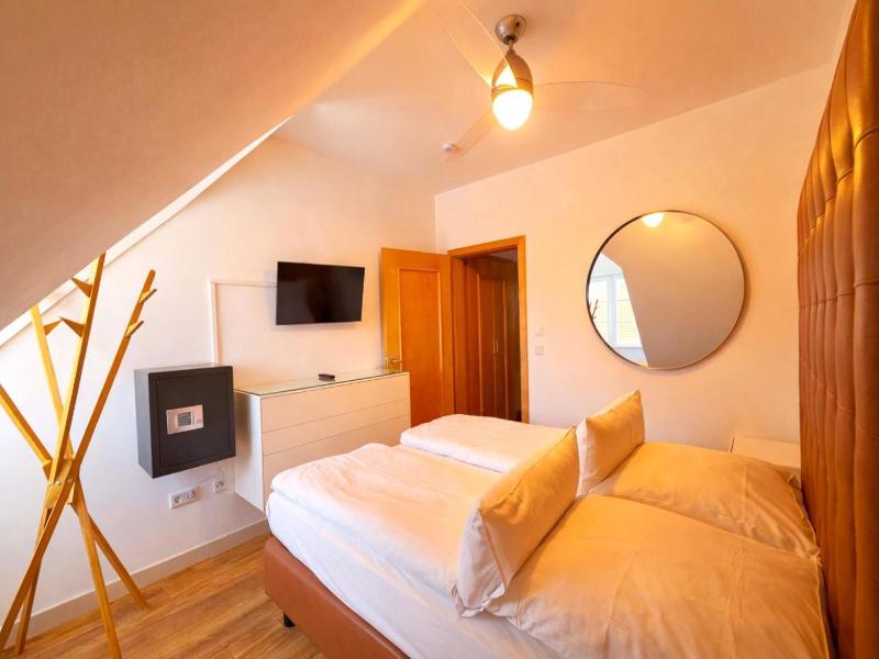 Villa Viktoria 1 - Apartments - City Center image