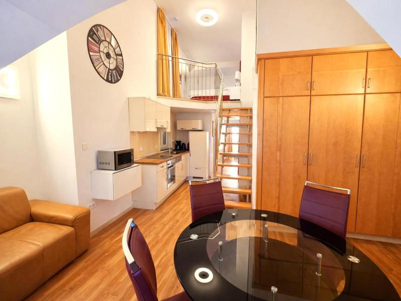 Villa Viktoria 1 - Apartments - City Center image