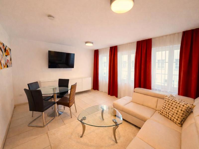 Villa Viktoria 1 - Apartments - City Center image