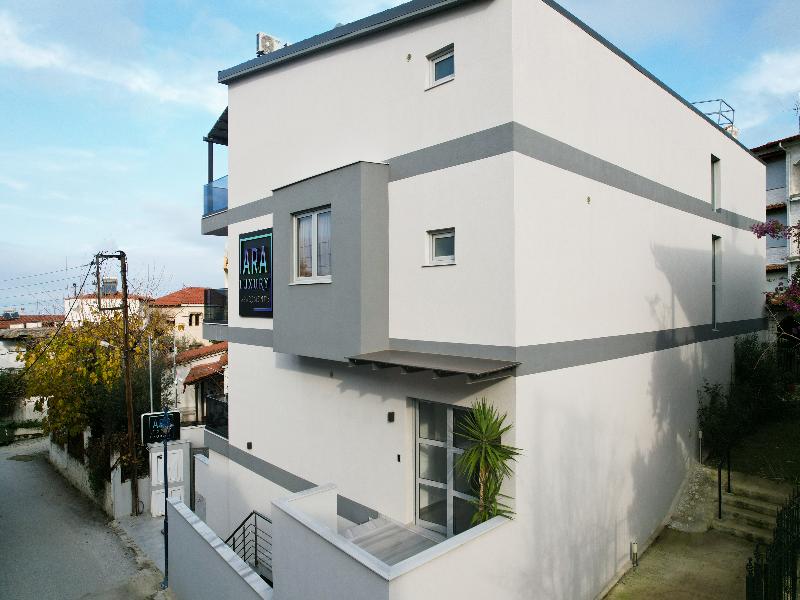 Ara Luxury Suites — general view
