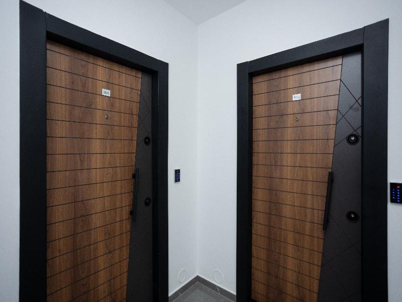 Ara Luxury Suites