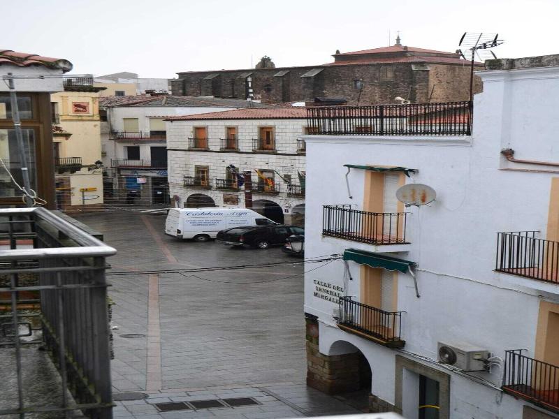 Hostal Ruralis Altozano image